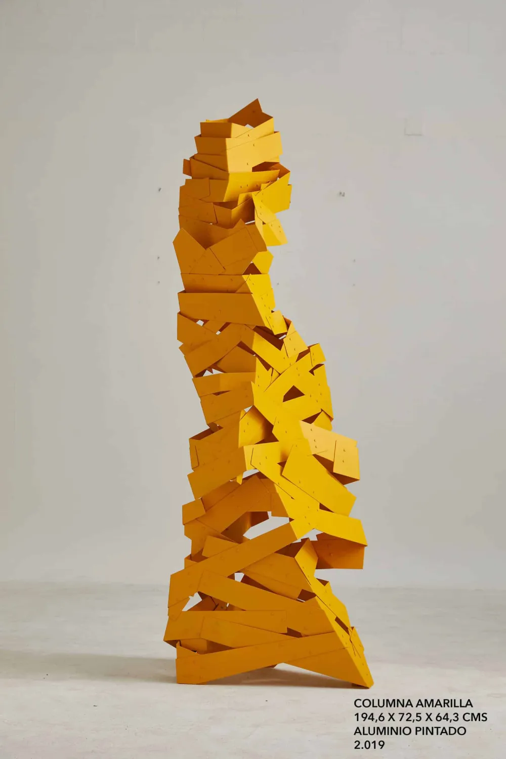 Columna amarilla 2019, Ricardo Cárdenas | Yaco Art Gallery